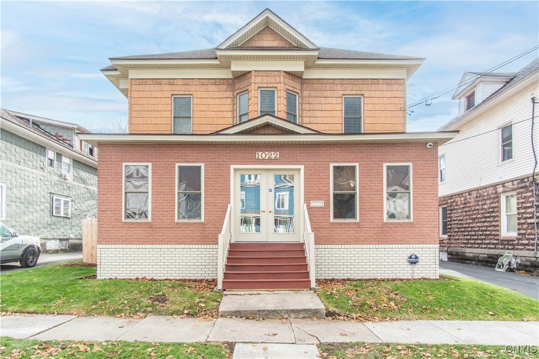 1022 Boyd Street Watertown, NY 13601 - Photo 2 of 49