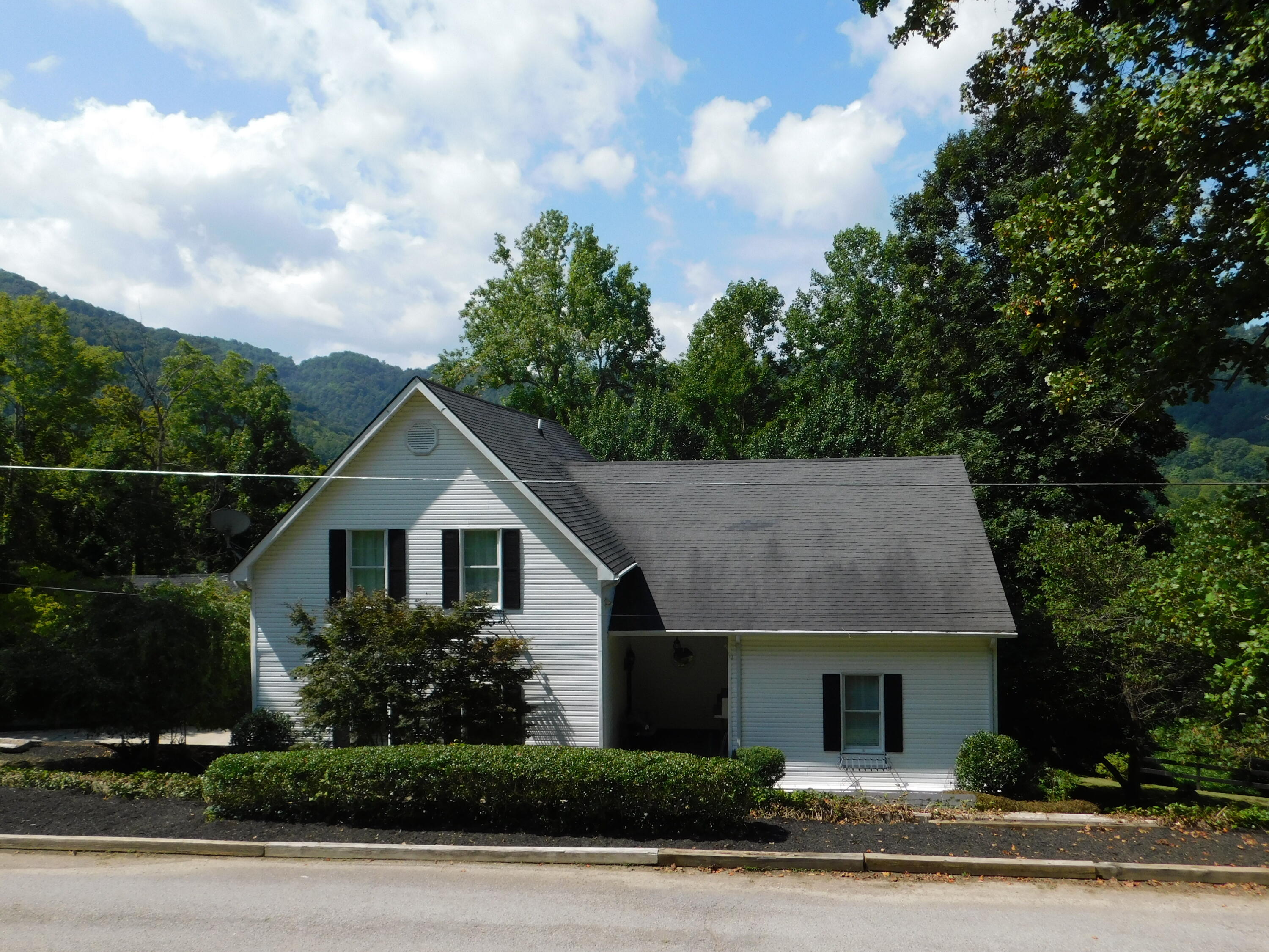 55 Timbercrest Estates Road Harlan, KY 40831 - Photo 140 of 198 DSCN5856