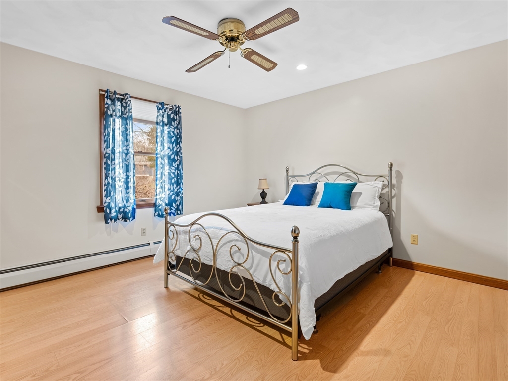 377 Read Street Seekonk, MA 02771 - Photo 15 of 27