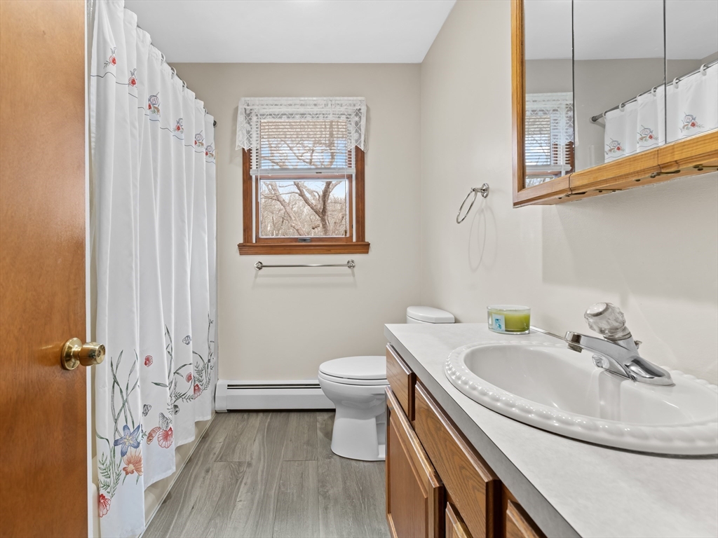 377 Read Street Seekonk, MA 02771 - Photo 17 of 27