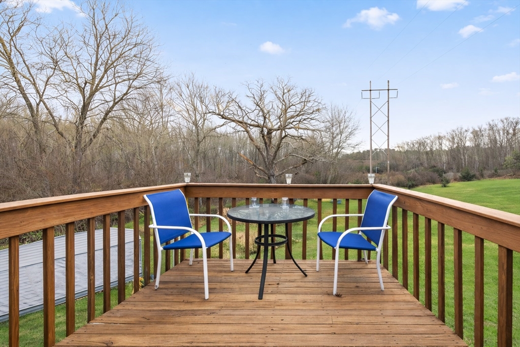 377 Read Street Seekonk, MA 02771 - Photo 21 of 27