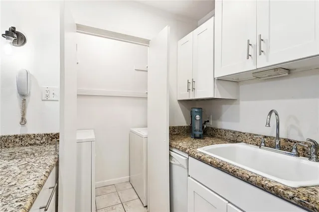 $1,200 | 812 Martin Behrman Avenue, Unit G, Metairie, LA 70005