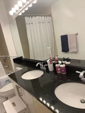 $4,950 | 31 Southeast 5th Street, Unit 3512, Miami, FL 33131