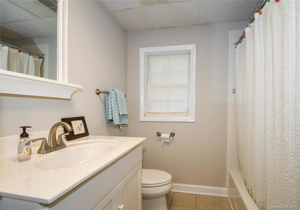 2429 Inverness Road Charlotte, NC 28209 - Photo 21 of 35 Gallery Image 21