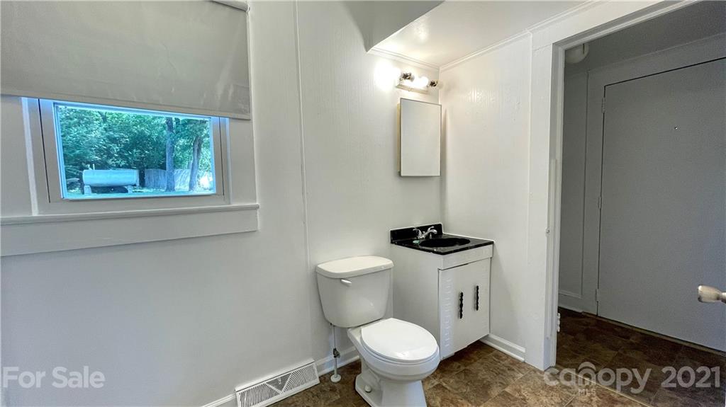 2117 Brantley Road Kannapolis, NC 28083 - Photo 14 of 18 Gallery Image 14