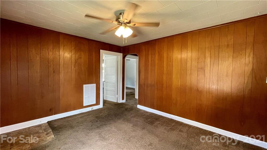 2117 Brantley Road Kannapolis, NC 28083 - Photo 4 of 18 Gallery Image 4