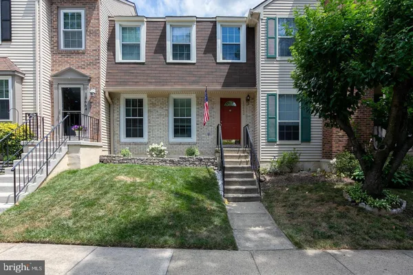 $2,650 | 13662 Barren Springs Court, Centreville, VA 20121