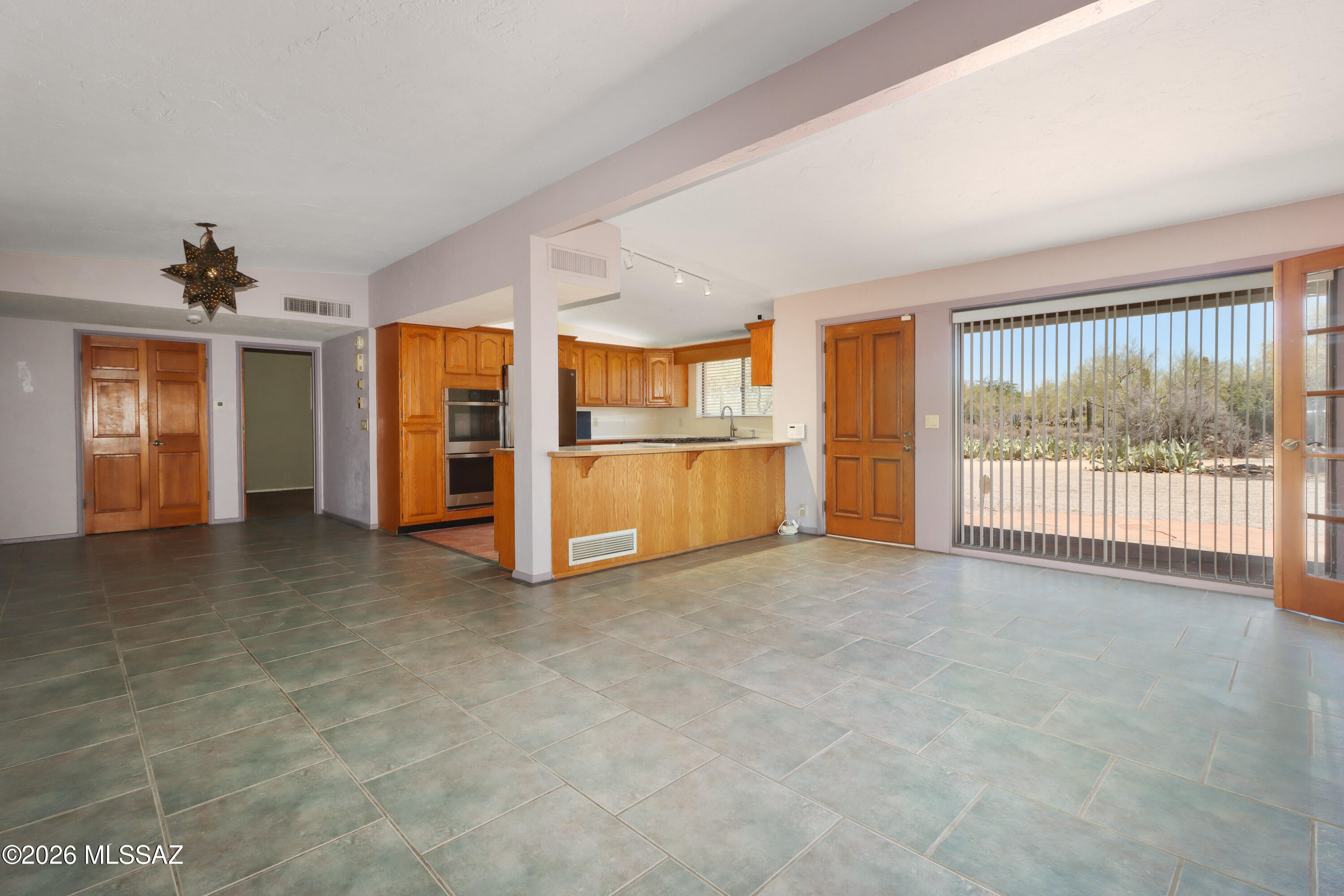 55 East Rudasill Road Tucson, AZ 85704 - Photo 5 of 48