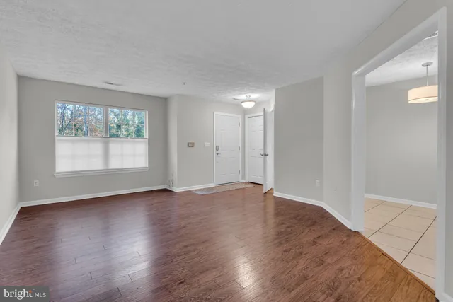 $3,000 | 10 G 10-g-g Ironstone Court, Annapolis, MD 21403