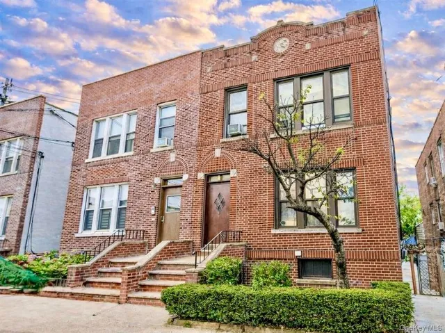 $1,550,000 | 60-58 60th Road | Maspeth