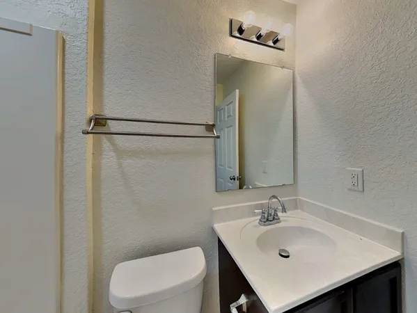 $2,099 | 27305 Paraiso Manor, Boerne, TX 78015