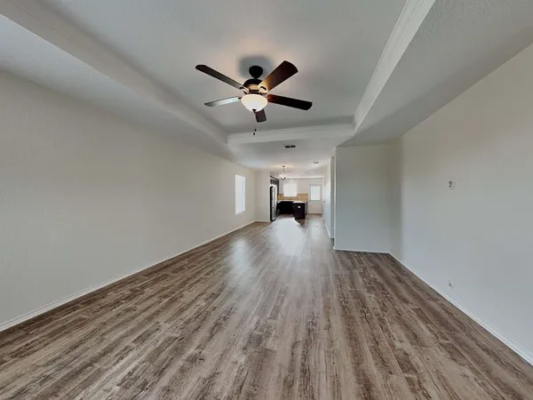 $2,215 | 27305 Paraiso Manor, Boerne, TX 78015