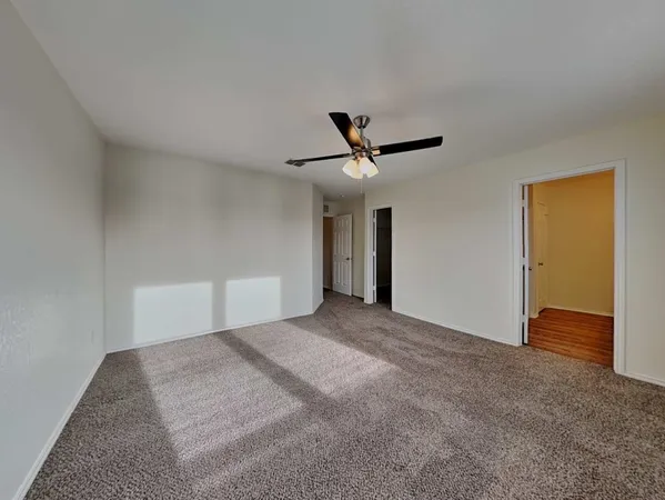 $2,099 | 27305 Paraiso Manor, Boerne, TX 78015
