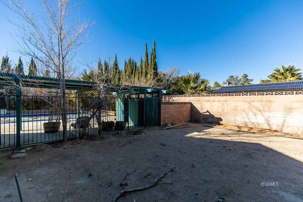 724 West Kevin Court Ridgecrest, CA 93555 - Photo 40 of 43 Gallery Image 40
