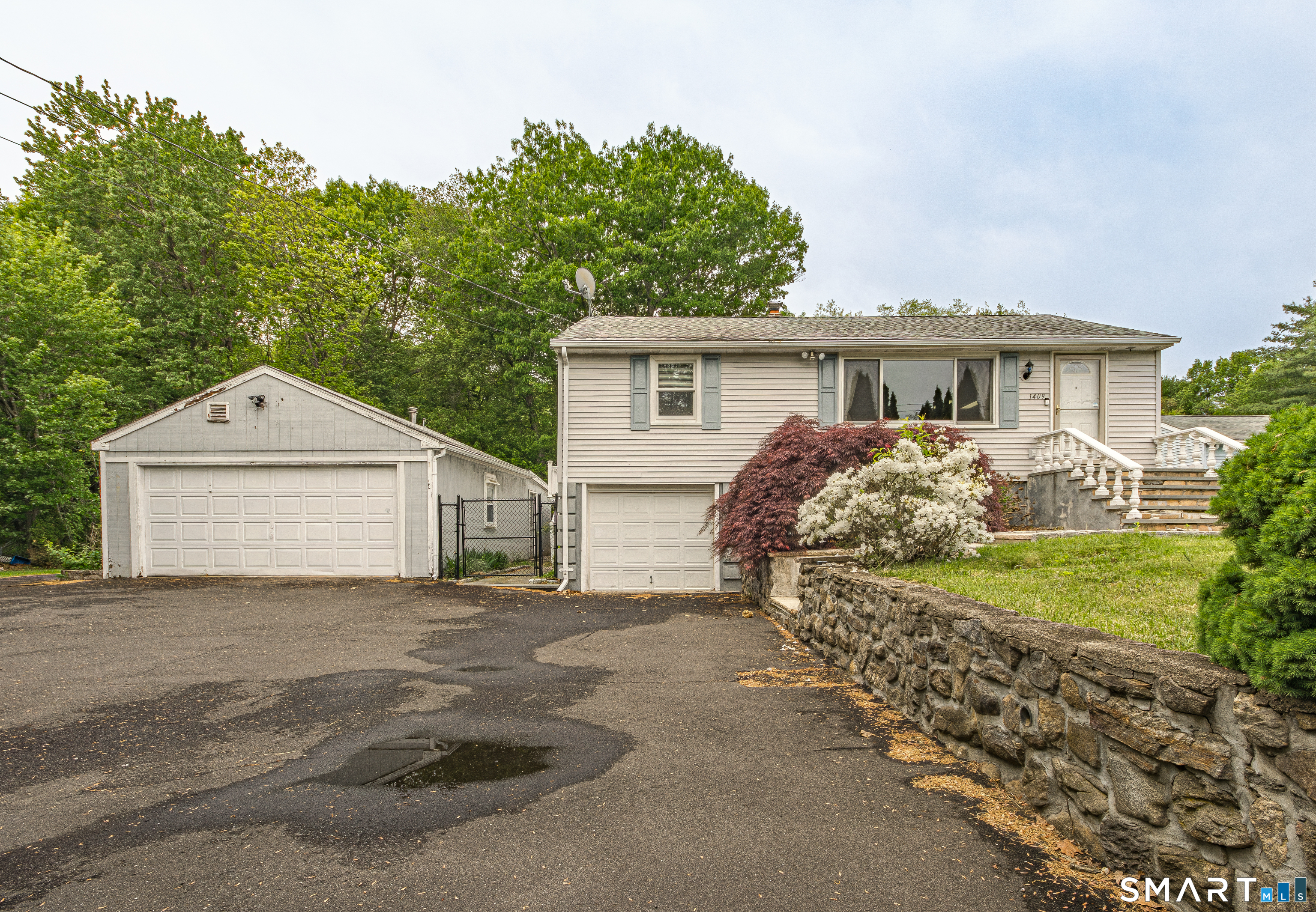 1409 Woodtick Road Wolcott, CT 06716 - Photo 21 of 31