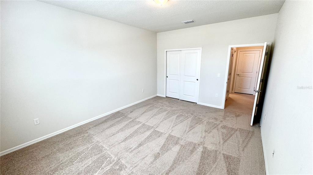 16248 St Kitts Circle Clermont, FL 34714 - Photo 7 of 27 a view of a small space