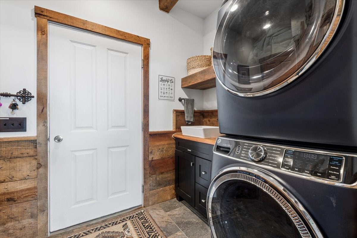 1201 Cramer Creek Road Kalispell, MT 59901 - Photo 21 of 77 Gallery Image 21