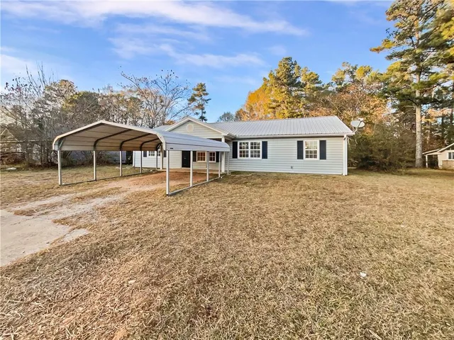 $243,000 | 2855 Highway 166, Carrollton, GA 30117