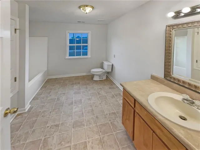 $243,000 | 2855 Highway 166, Carrollton, GA 30117