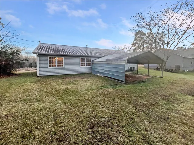 $243,000 | 2855 Highway 166, Carrollton, GA 30117