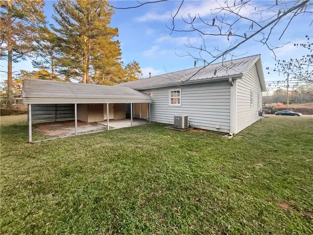 $243,000 | 2855 Highway 166, Carrollton, GA 30117