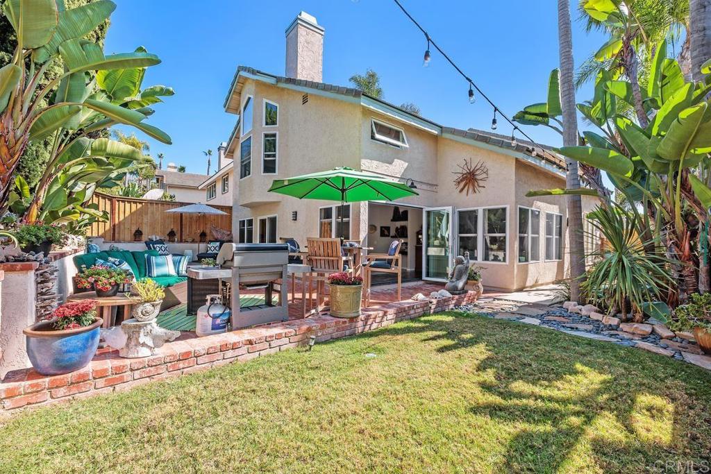 3112 Del Rey Avenue Carlsbad, CA 92009 - Photo 18 of 34 a view of a house with swimming pool and sitting area
