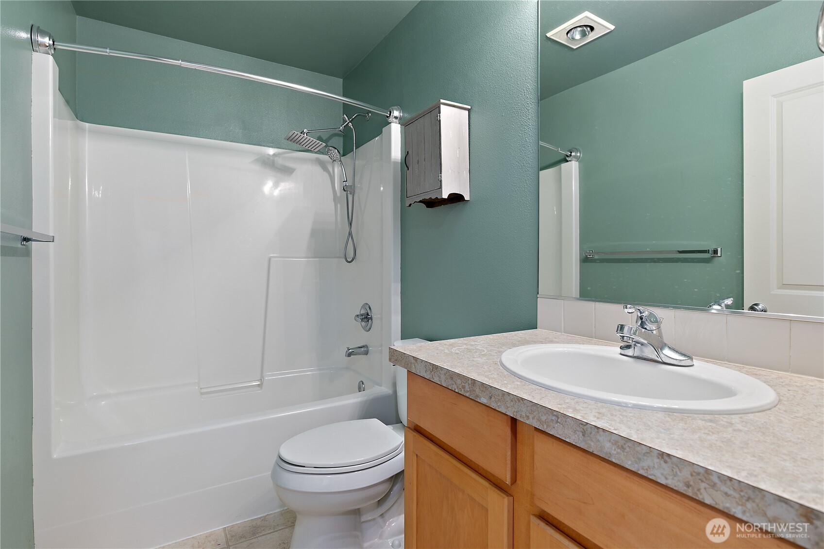 4254 Roxanna Loop Southeast Lacey, WA 98503 - Photo 12 of 20 Gallery Image 12
