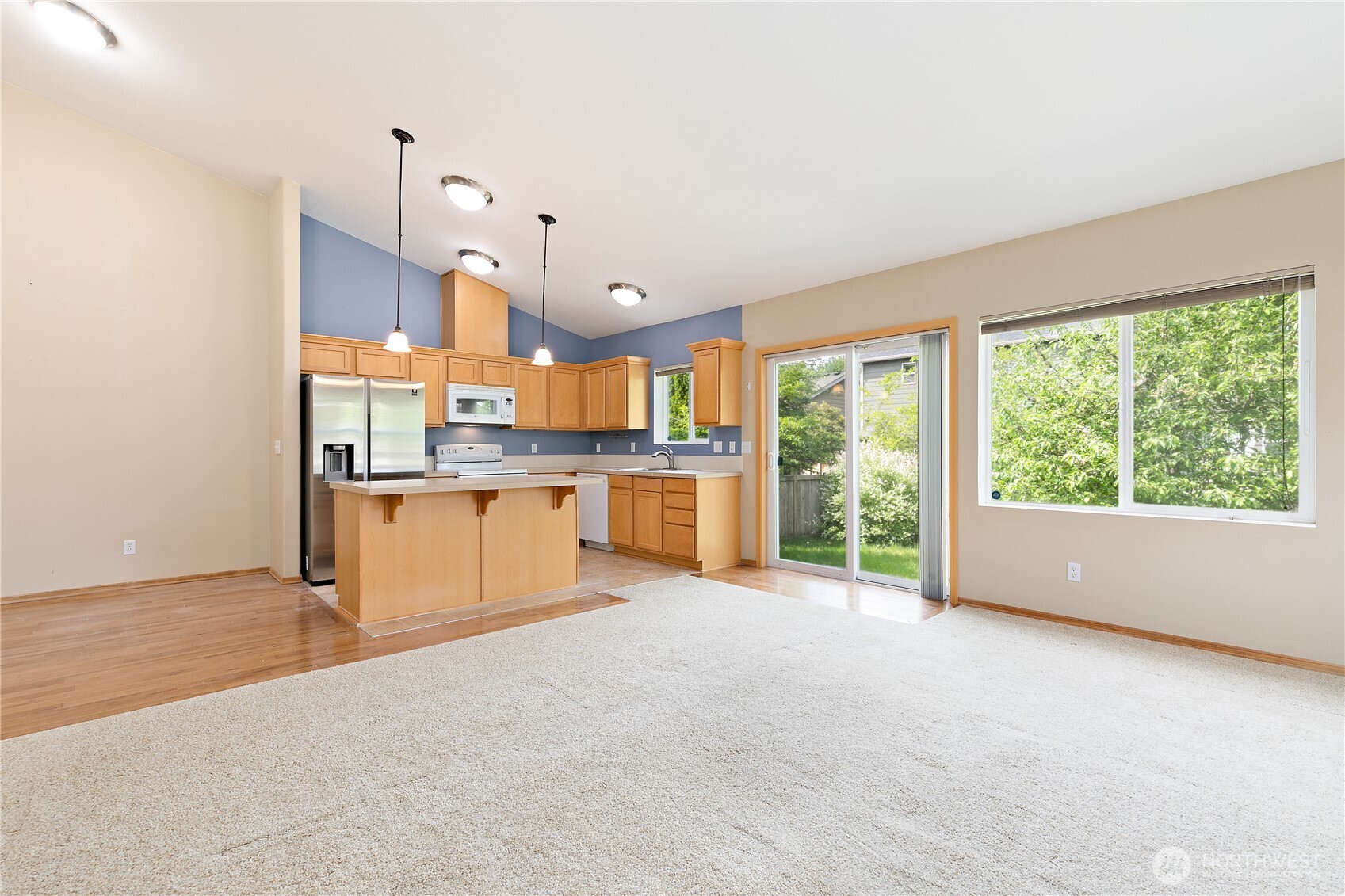 4254 Roxanna Loop Southeast Lacey, WA 98503 - Photo 5 of 20 Gallery Image 5