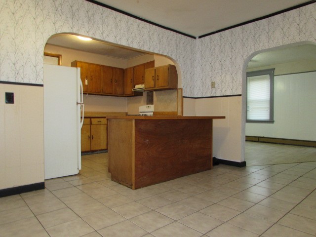 26 Front Street, Unit 26 Cumberland, RI 02864 - Photo 7 of 21 Kirtchen w/snackbar