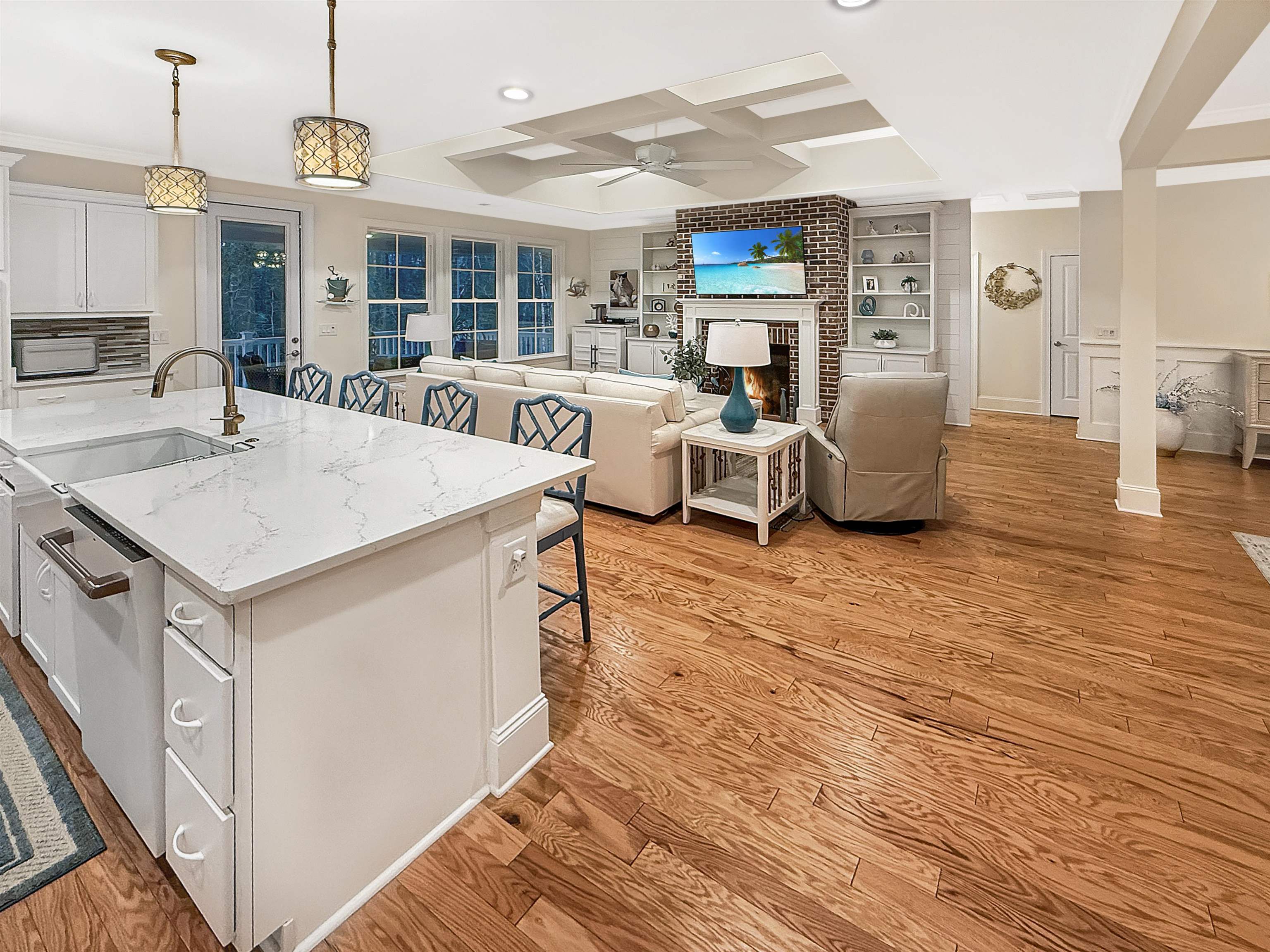 645 Whispering Pines Court Murrells Inlet, SC 29576 - Photo 10 of 45 Gallery Image 10