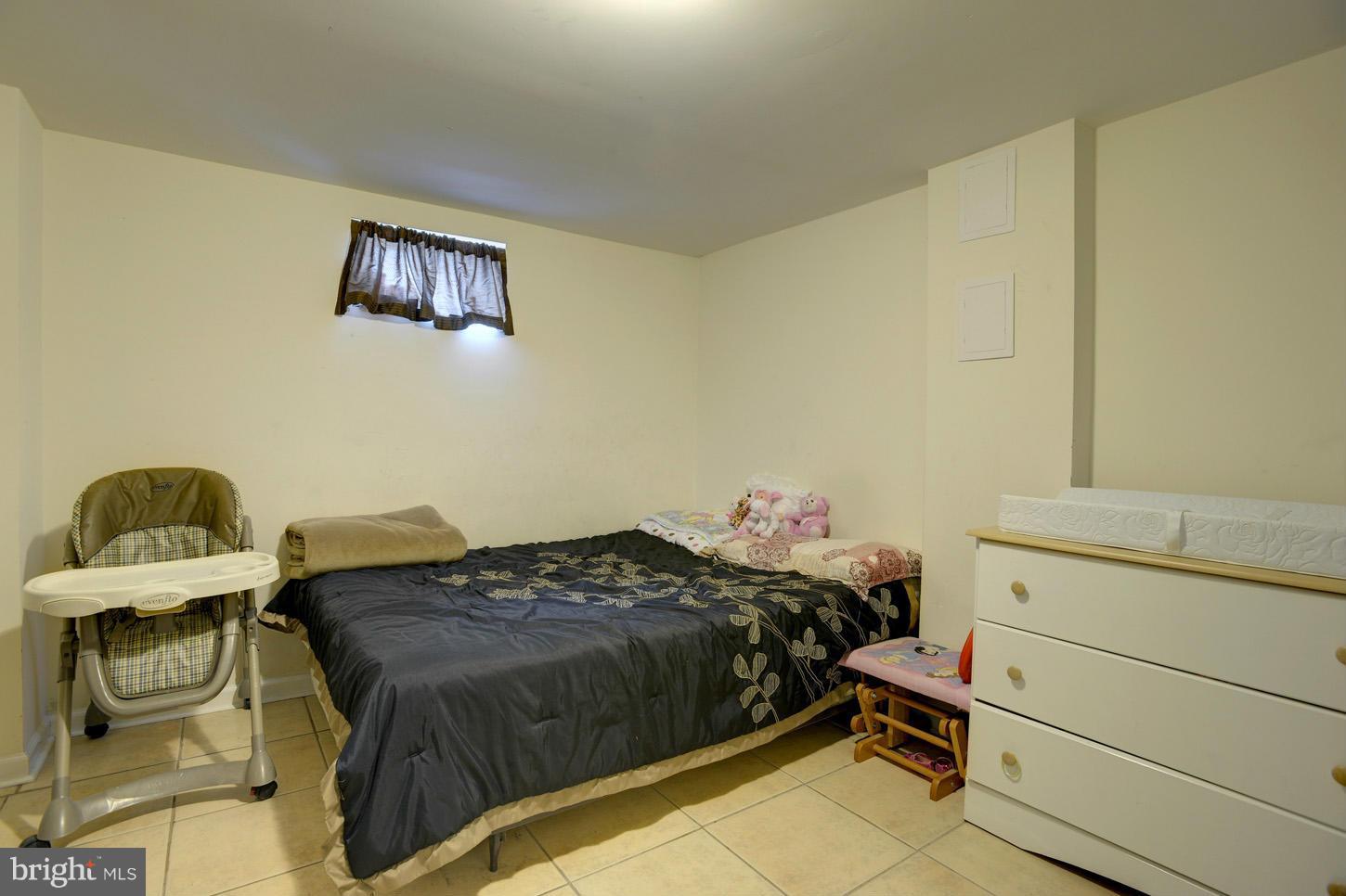 12320 Charles Road Silver Spring, MD 20906 - Photo 14 of 18 Bedroom