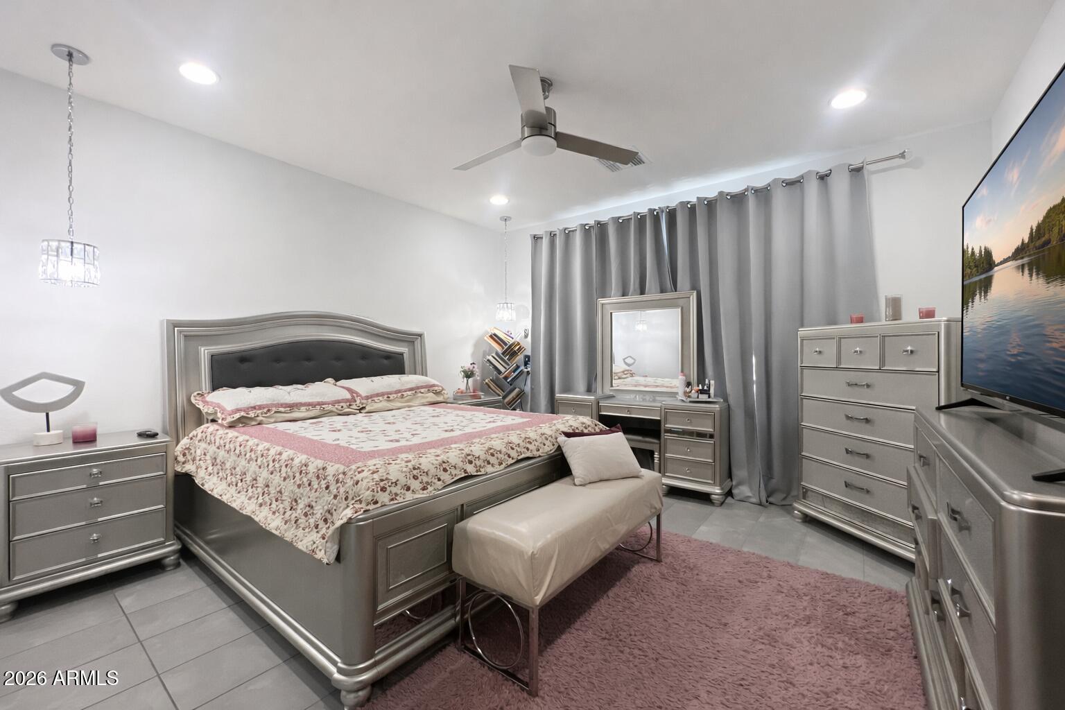 8616 West Rancho Drive Glendale, AZ 85305 - Photo 9 of 19 Primary Bedroom