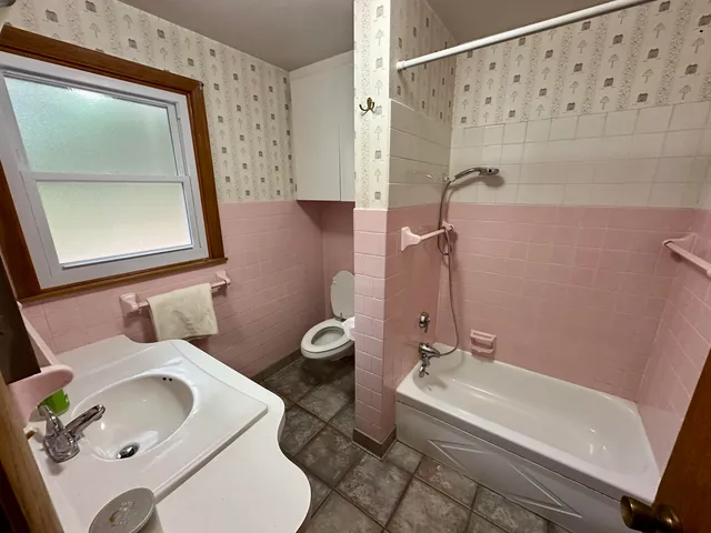 $399,000 | 1011 Richards Avenue, Watertown, WI 53094