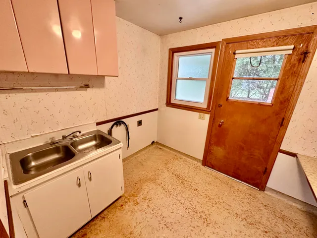 $399,000 | 1011 Richards Avenue, Watertown, WI 53094