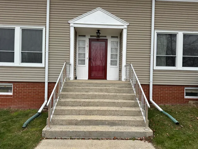 $399,000 | 1011 Richards Avenue, Watertown, WI 53094