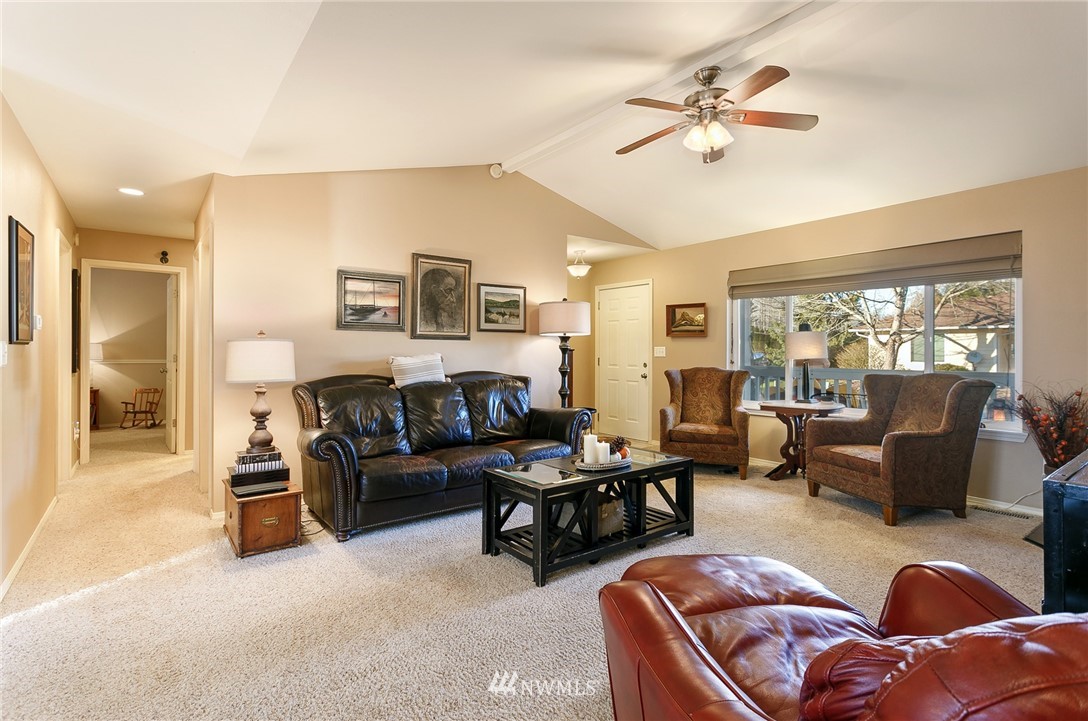8251 Harborview Road Blaine, WA 98230 - Photo 3 of 24 Gallery Image 3