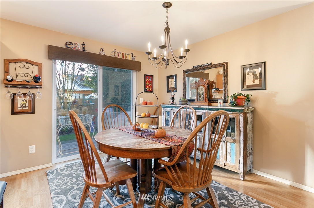 8251 Harborview Road Blaine, WA 98230 - Photo 6 of 24 Gallery Image 6