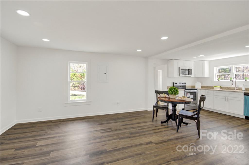 7612 Webbs Road Denver, NC 28037 - Photo 11 of 29 Gallery Image 11