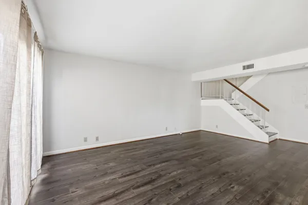 $315,000 | 2116 Hobbs Road, Unit G6, Nashville, TN 37215