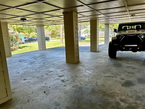 $2,100 | 7042 Hibiscus Avenue South, South Pasadena, FL 33707