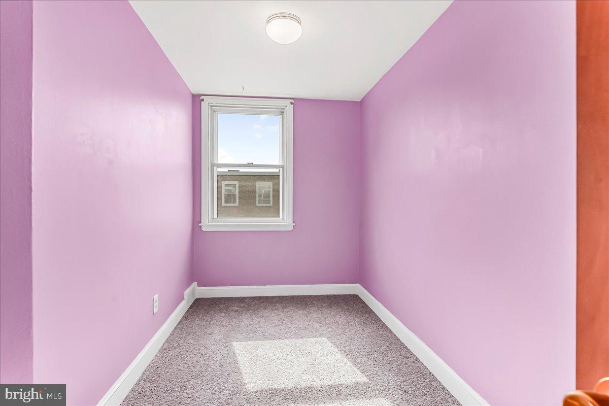 324 West Rively Avenue Glenolden, PA 19036 - Photo 17 of 27 a view of an empty room with a window