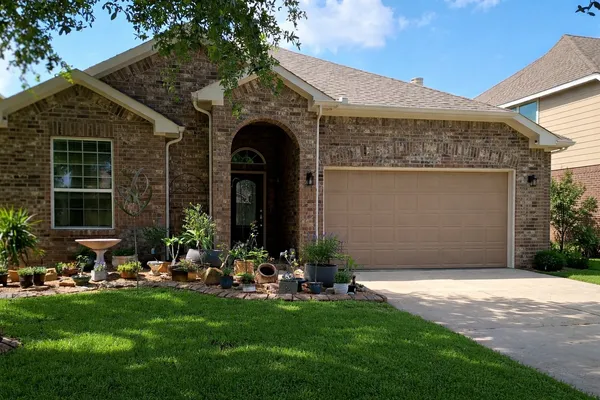 $319,000 | 6014 Watford Bend, Rosenberg, TX 77471
