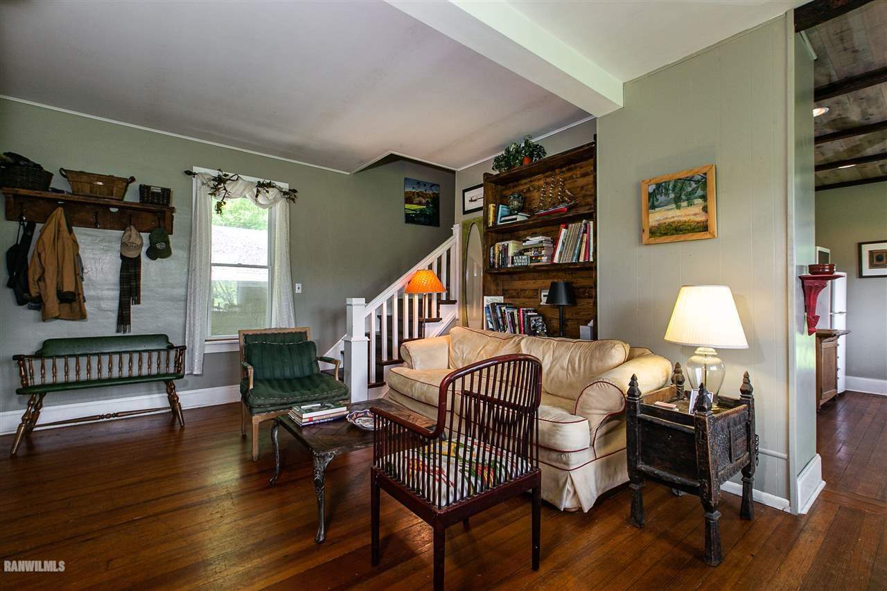 502 South Apple River Road Stockton, IL 61085 - Photo 4 of 58 Gallery Image 4