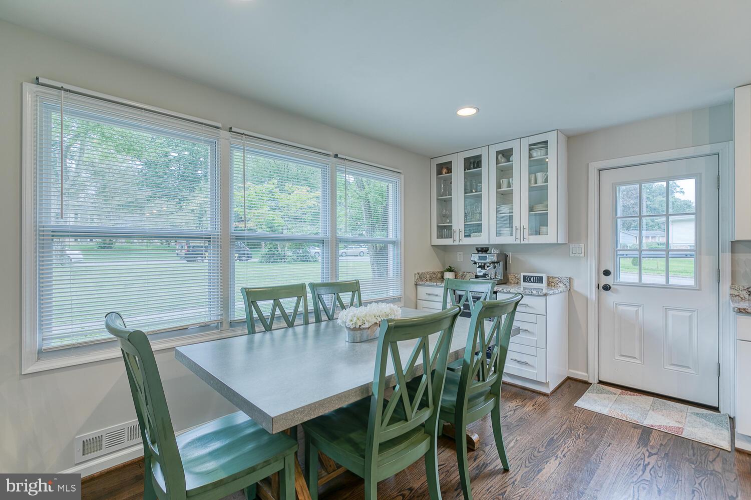 6415 Charnwood Street Springfield, VA 22152 - Photo 19 of 47 Gallery Image 19
