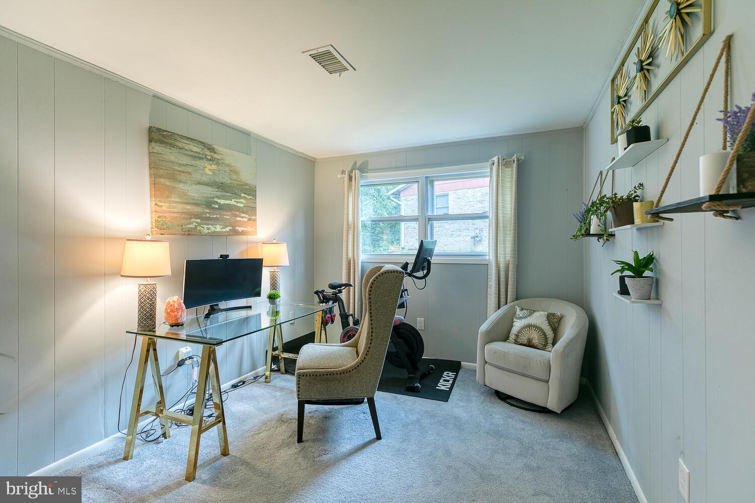 6415 Charnwood Street Springfield, VA 22152 - Photo 38 of 47 Fourth bedroom perfect for home office