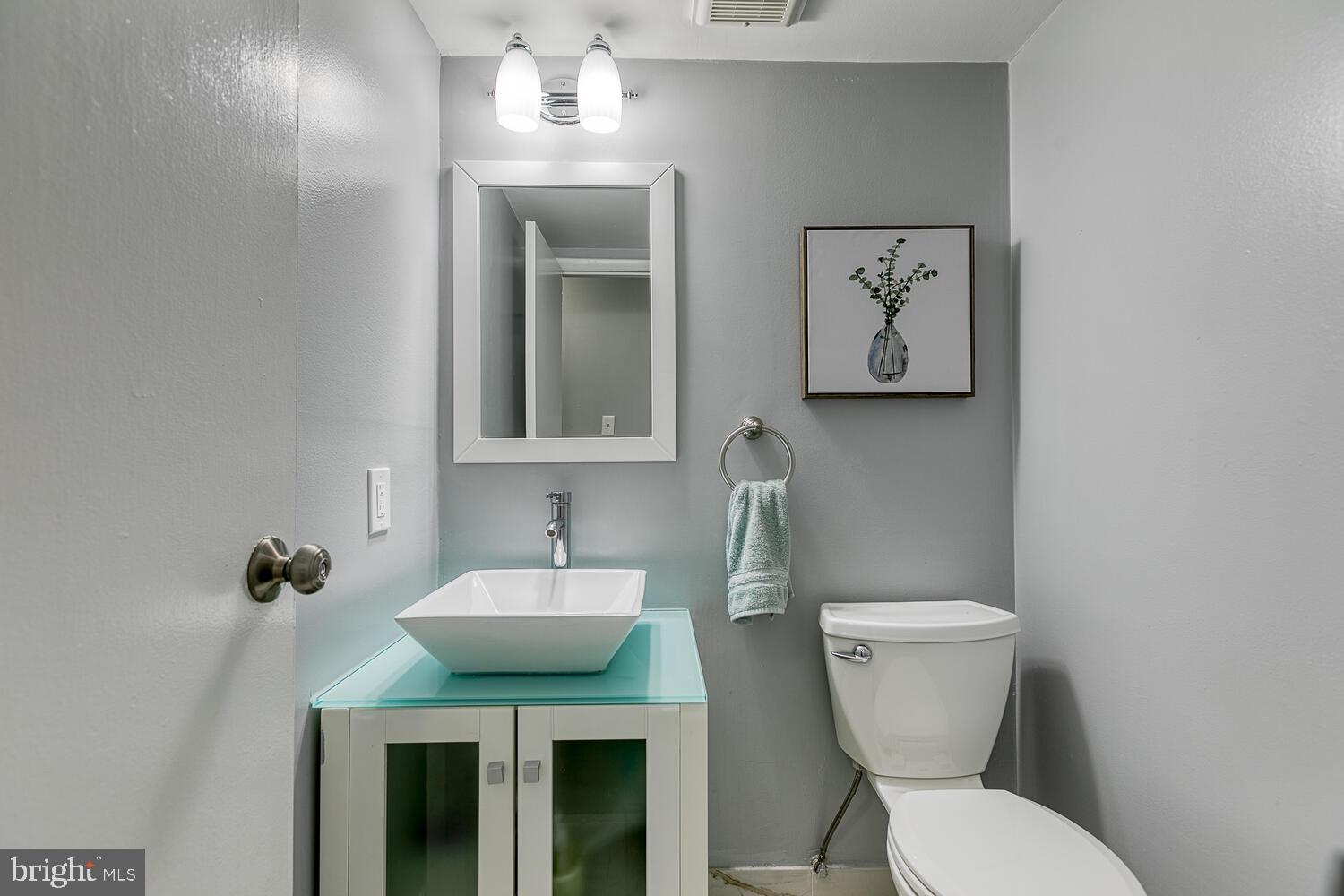 6415 Charnwood Street Springfield, VA 22152 - Photo 40 of 47 Lower level half bath