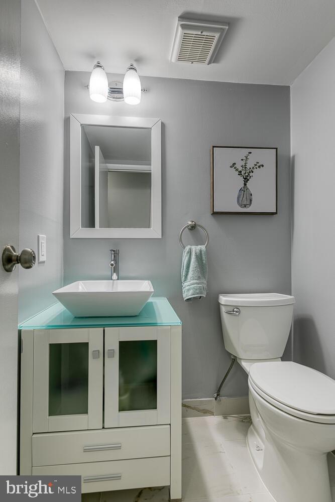 6415 Charnwood Street Springfield, VA 22152 - Photo 41 of 47 Gallery Image 41