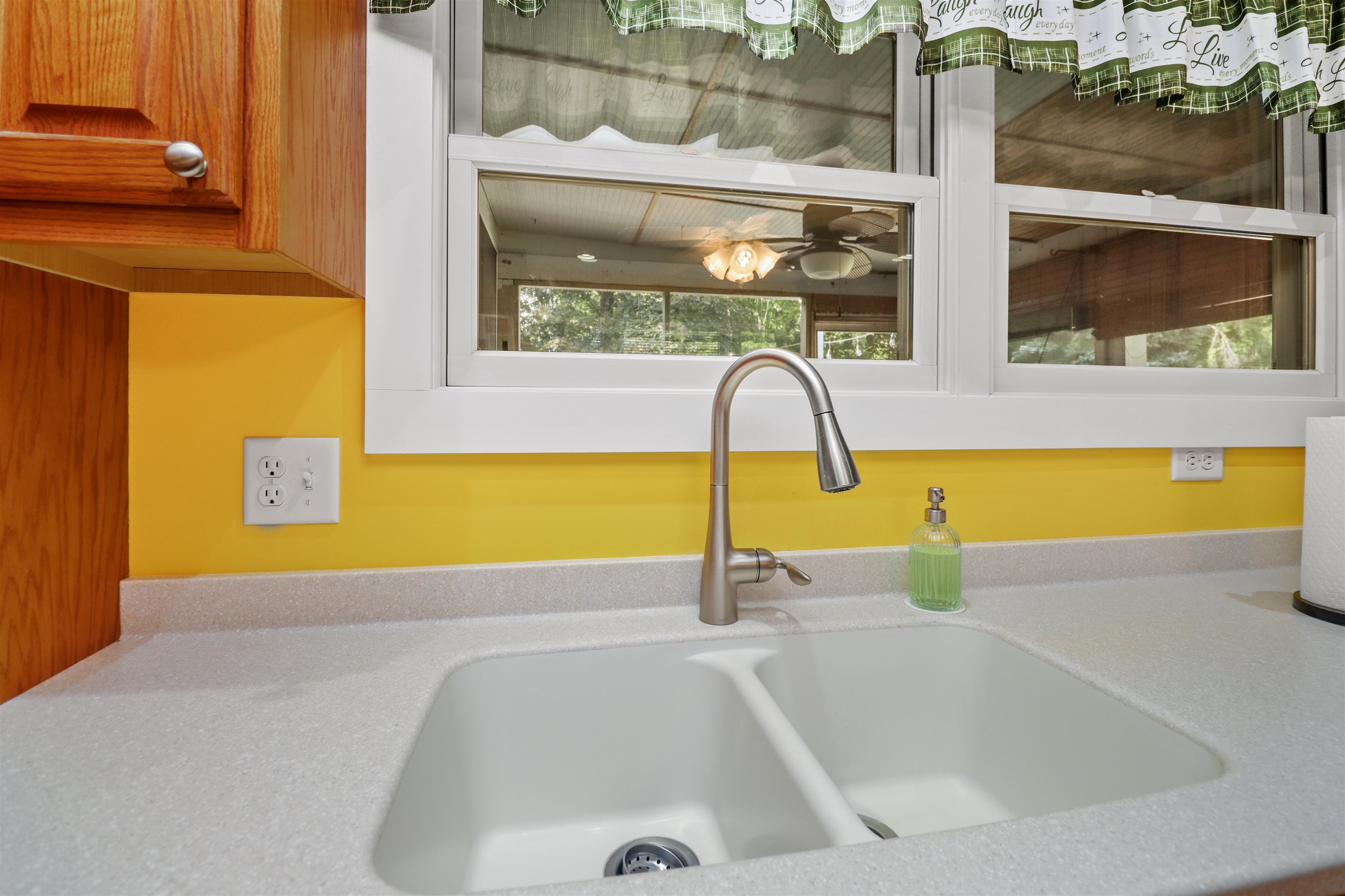 3 Allen Street Exeter, NH 03833 - Photo 6 of 30