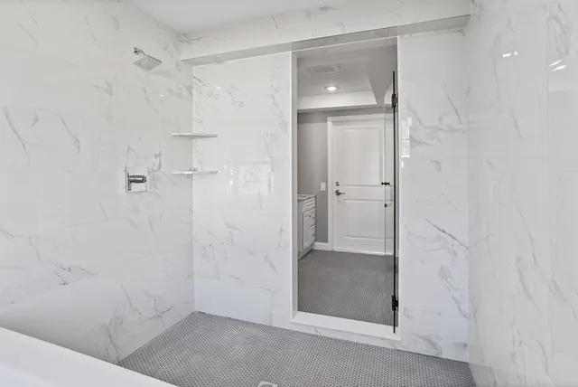 $3,000 | 144 Lincoln Road, Unit 1, Lincoln, MA 01773