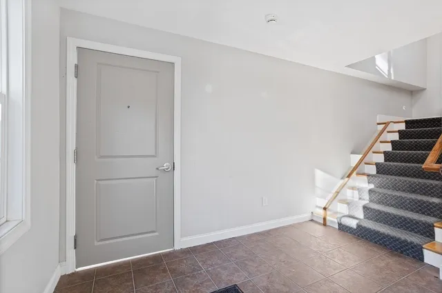 $3,000 | 144 Lincoln Road, Unit 1, Lincoln, MA 01773